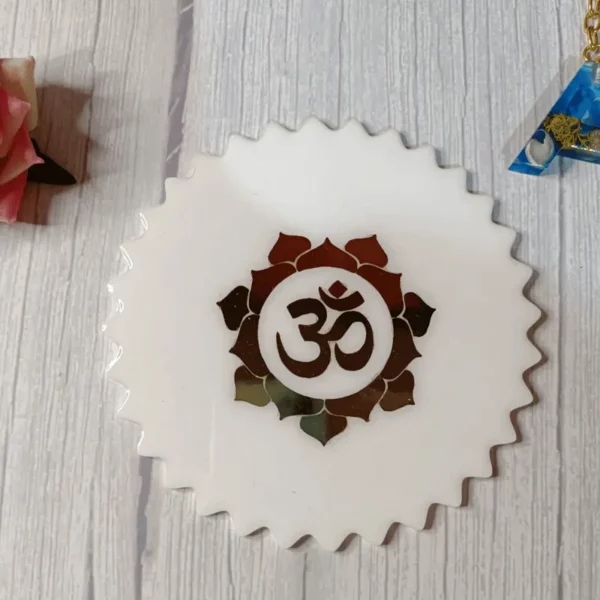 om-mantra-vastu-frame-resin-white-acrylic